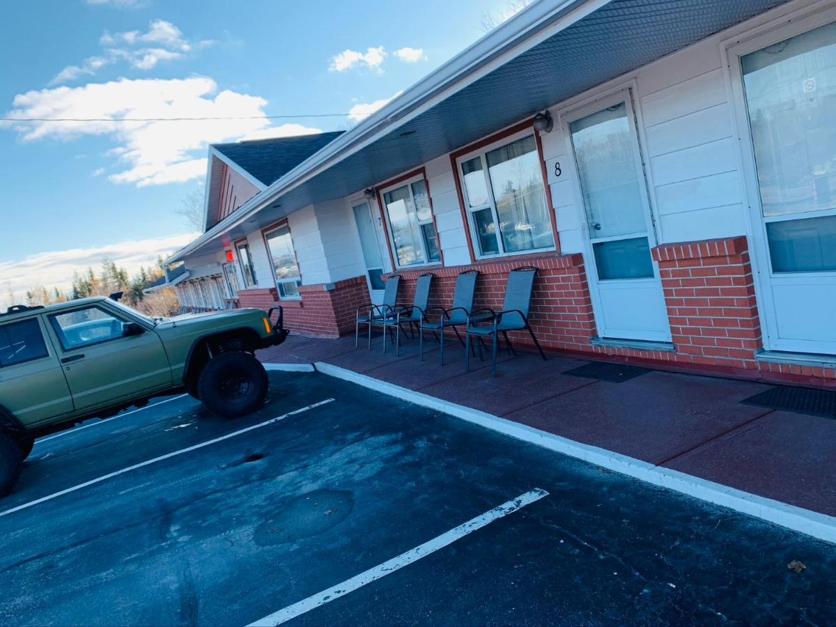 Bo-Mark Motel นอร์ทเบย์ ภายนอก รูปภาพ